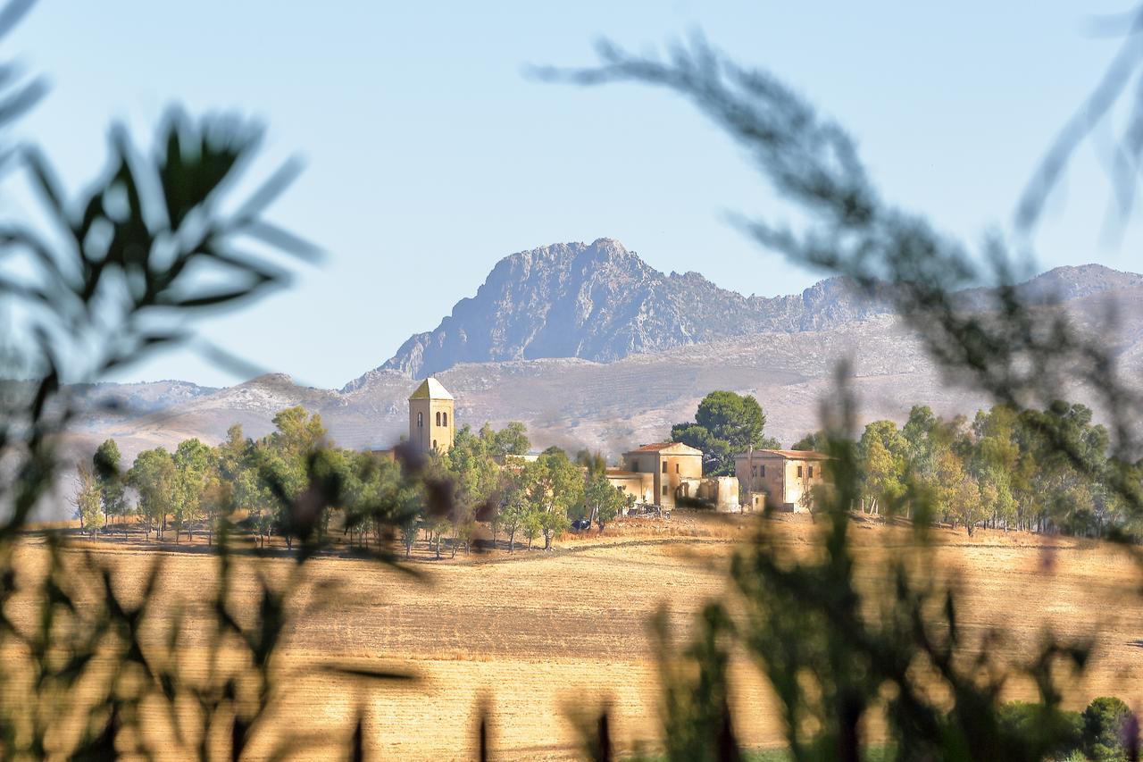 Agriturismo Tenute Pollara Roccamena Екстер'єр фото