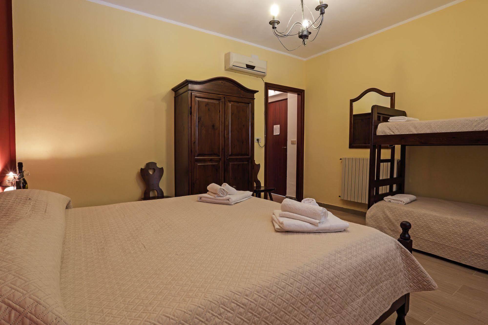 Agriturismo Tenute Pollara Roccamena Екстер'єр фото