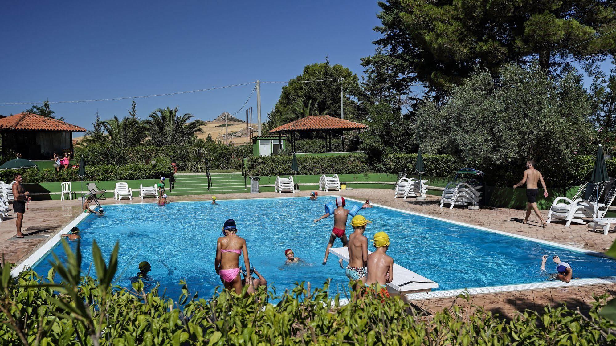 Agriturismo Tenute Pollara Roccamena Екстер'єр фото