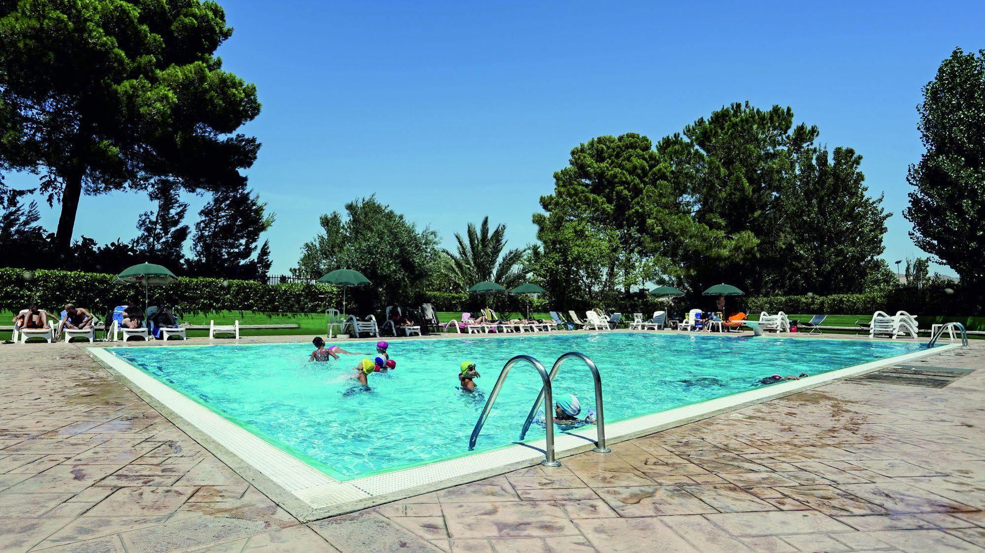 Agriturismo Tenute Pollara Roccamena Екстер'єр фото
